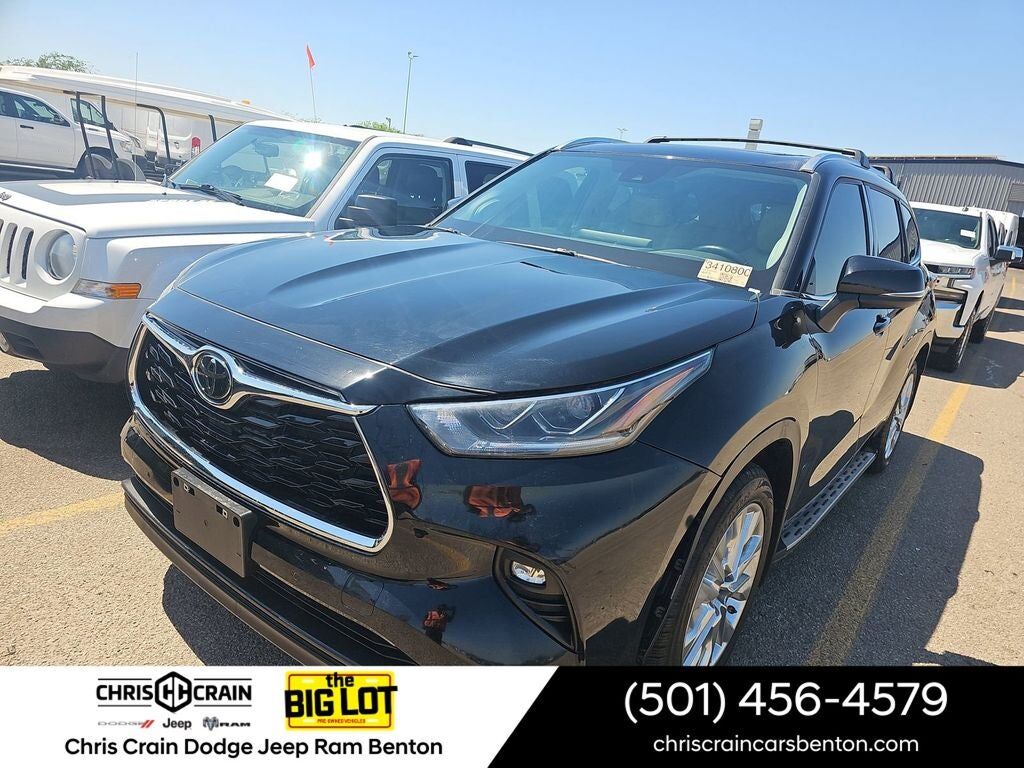 2023 TOYOTA Highlander