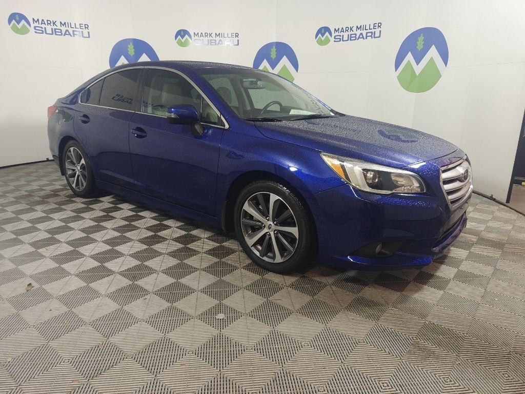 2016 SUBARU Legacy
