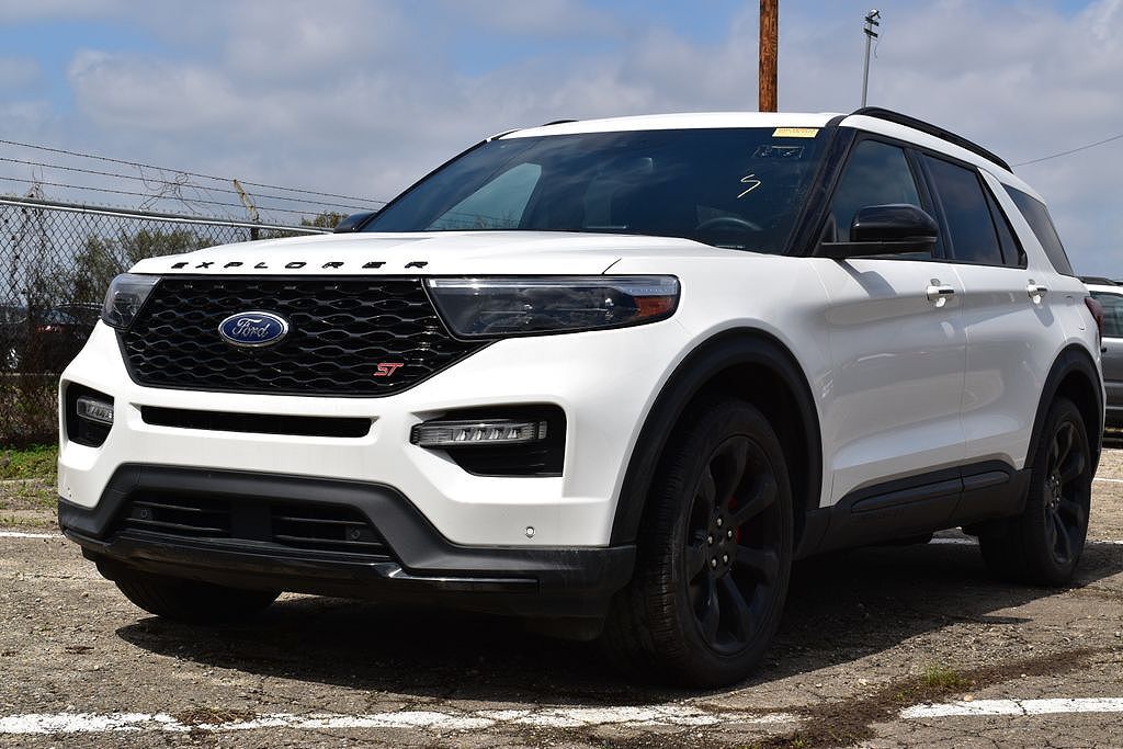 2023 FORD Explorer