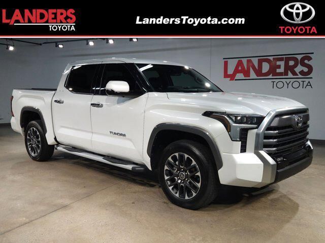 2023 TOYOTA Tundra