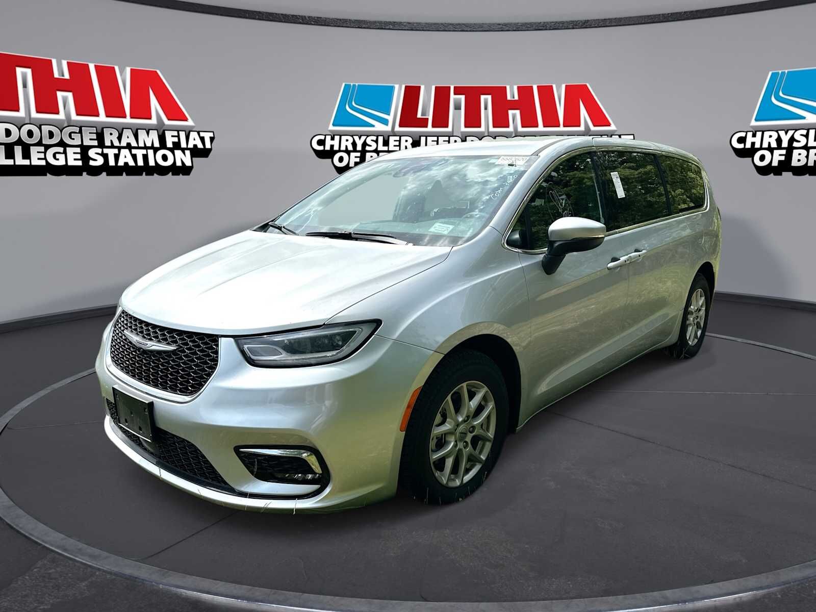 2023 CHRYSLER Pacifica