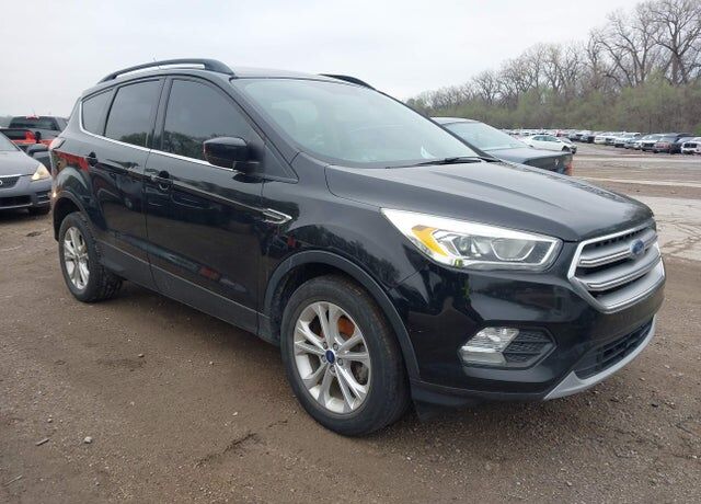 2017 FORD Escape
