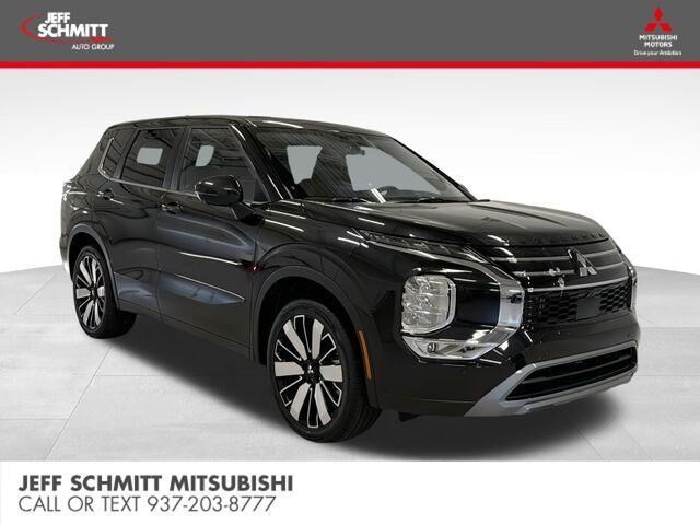2026 MITSUBISHI Outlander