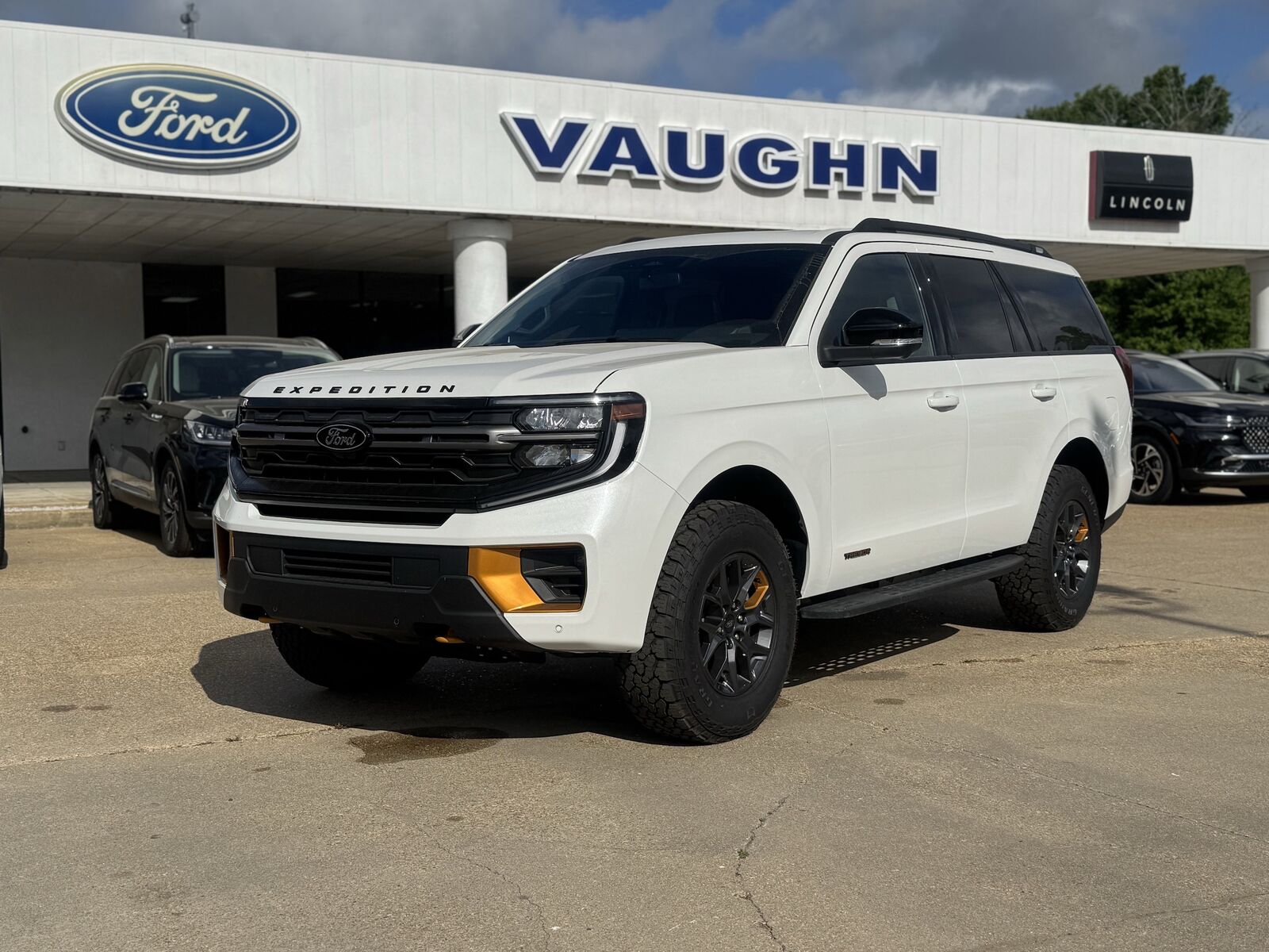 2026 FORD Expedition