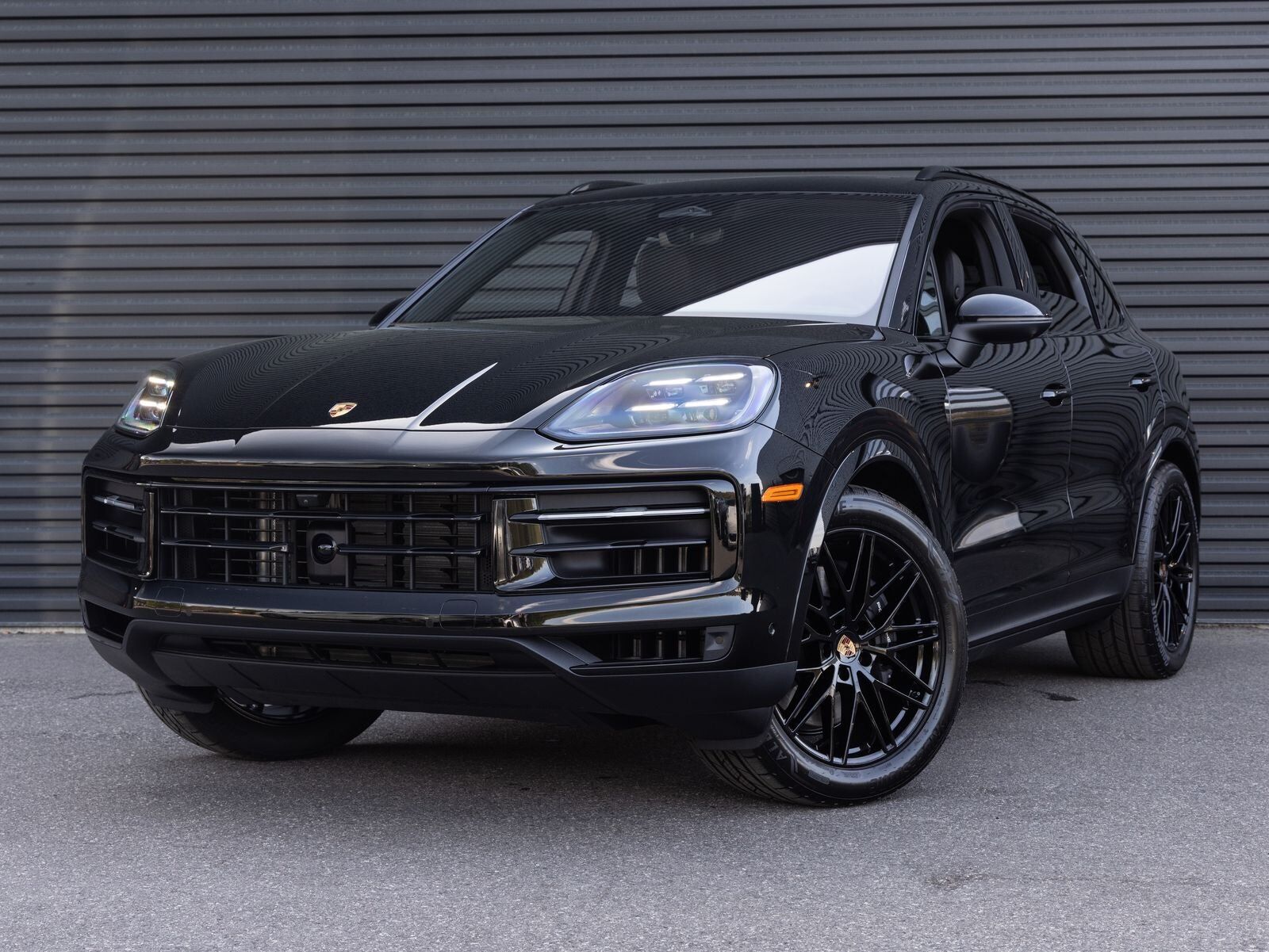 2026 PORSCHE Cayenne