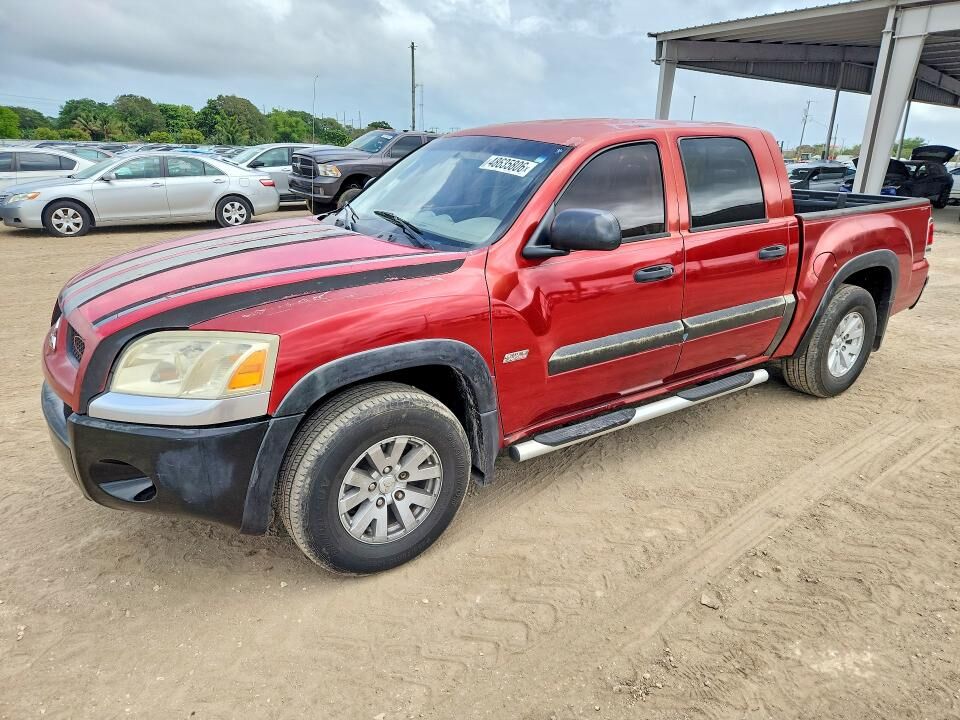 2006 MITSUBISHI Raider