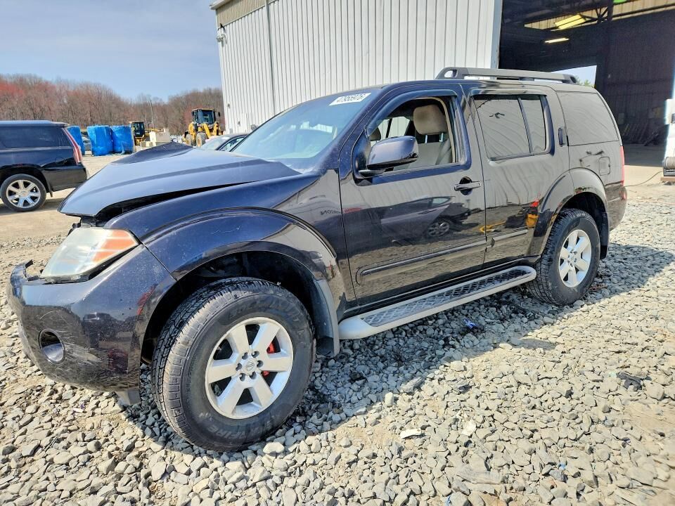 2012 NISSAN Pathfinder