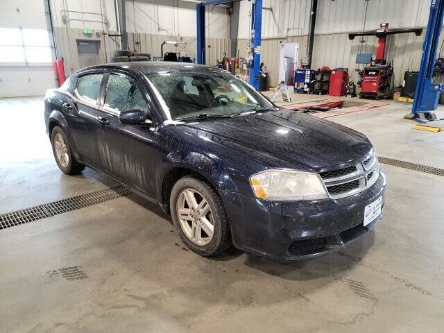 2011 DODGE Avenger