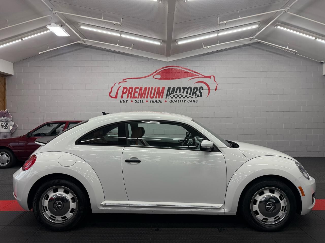 2015 VOLKSWAGEN Beetle