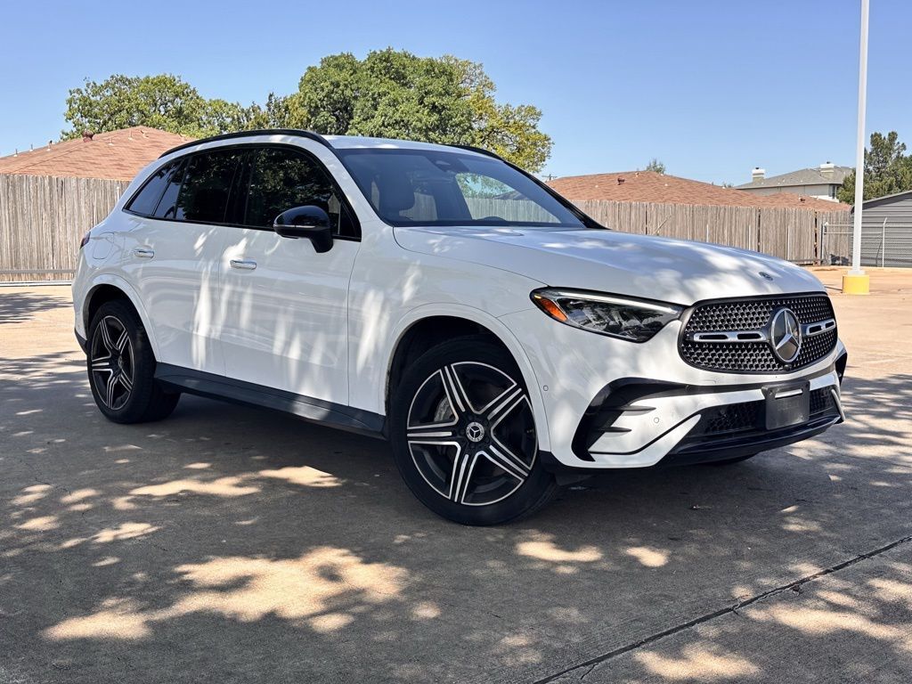 2024 MERCEDES-BENZ GLC-Class