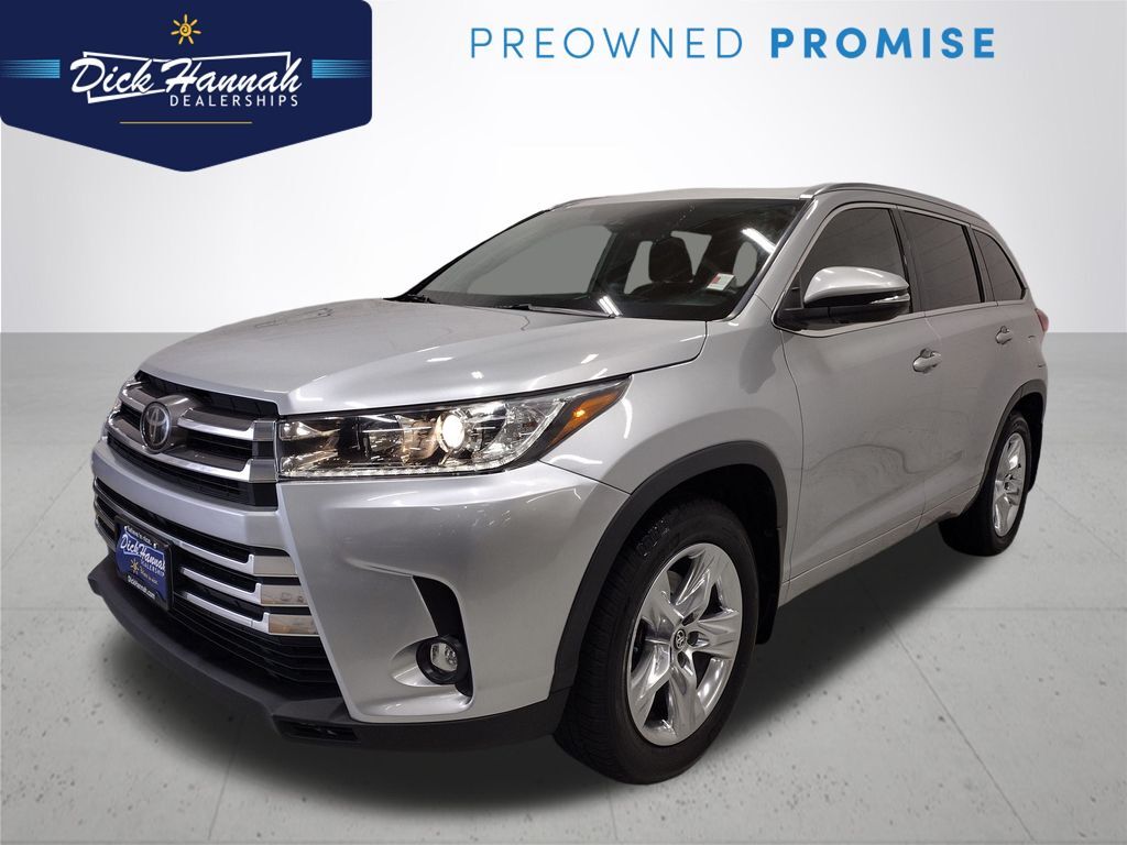 2019 TOYOTA Highlander