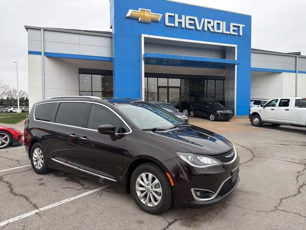 2018 CHRYSLER Pacifica