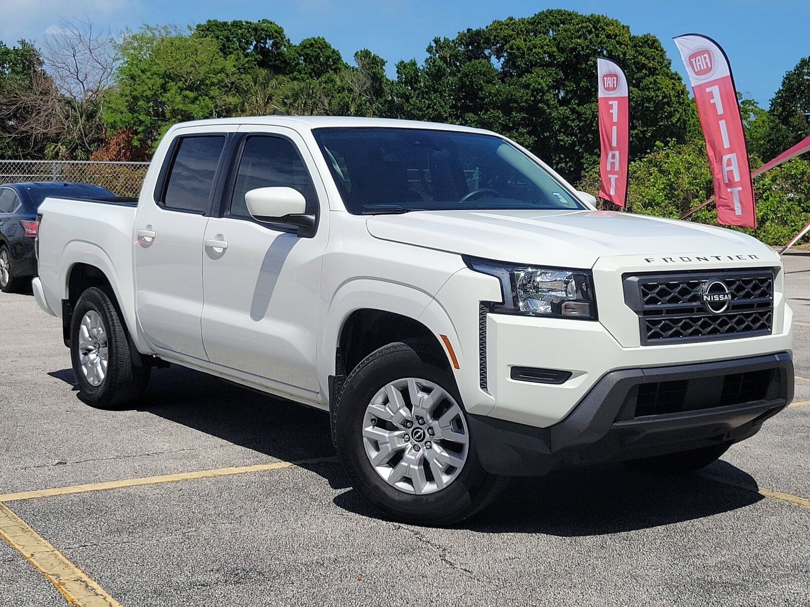 2022 NISSAN Frontier