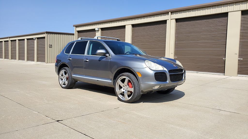 2004 PORSCHE Cayenne