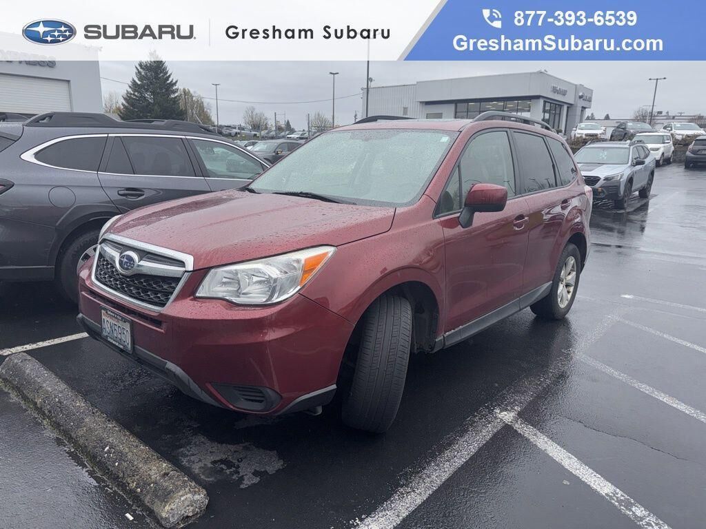 2015 SUBARU Forester