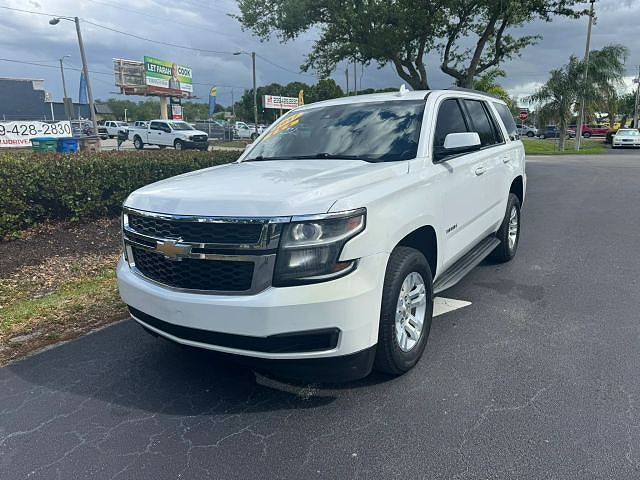 2017 CHEVROLET Tahoe