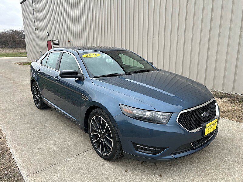 2018 FORD Taurus