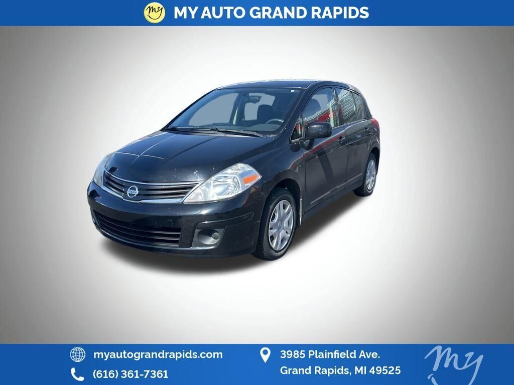 2012 NISSAN Versa