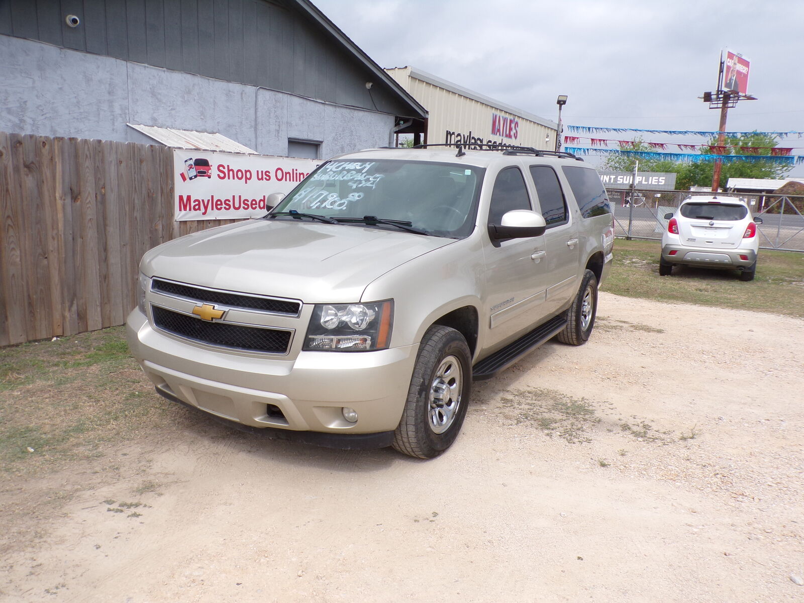 2014 CHEVROLET Suburban