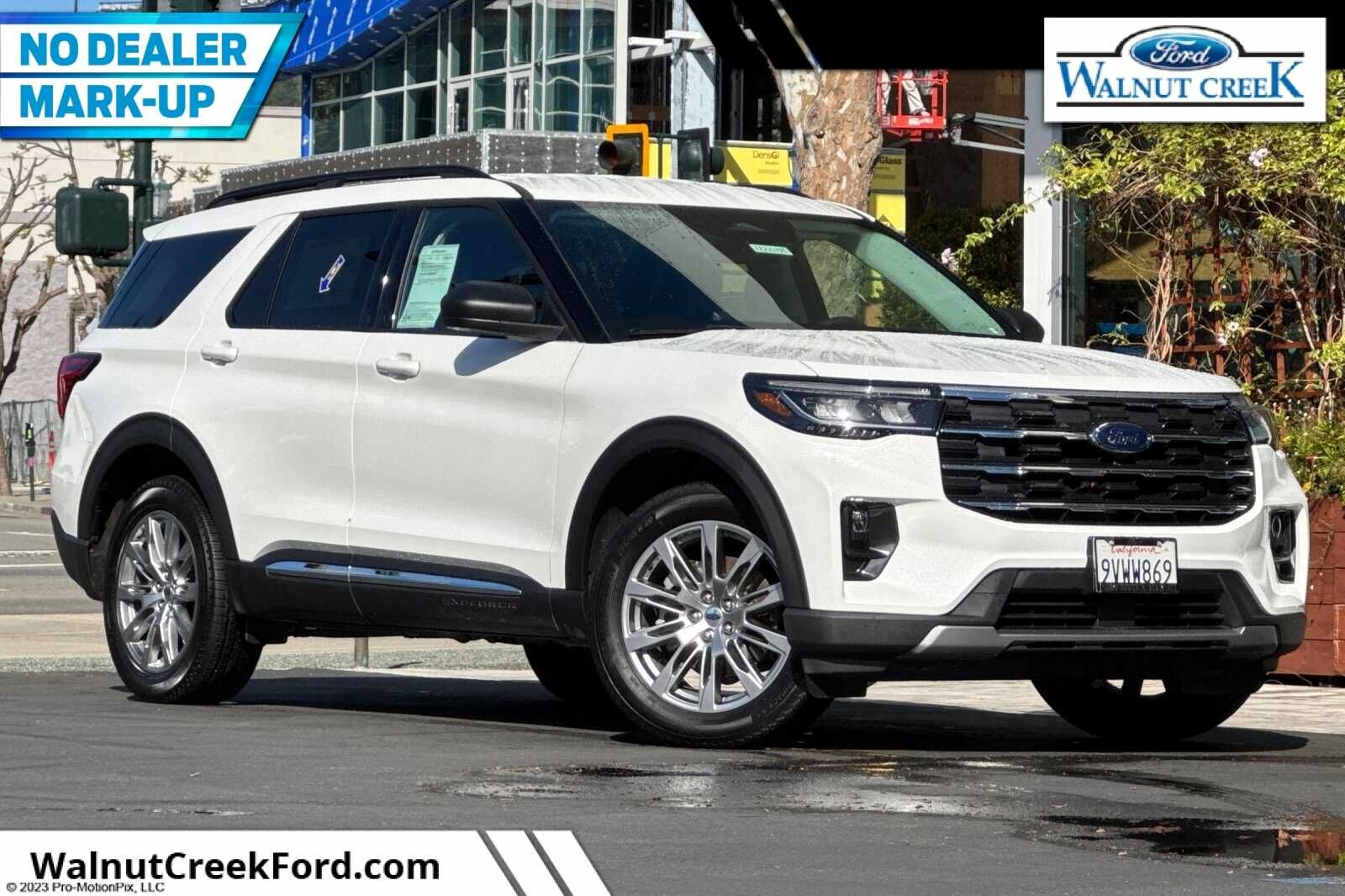 2025 FORD Explorer