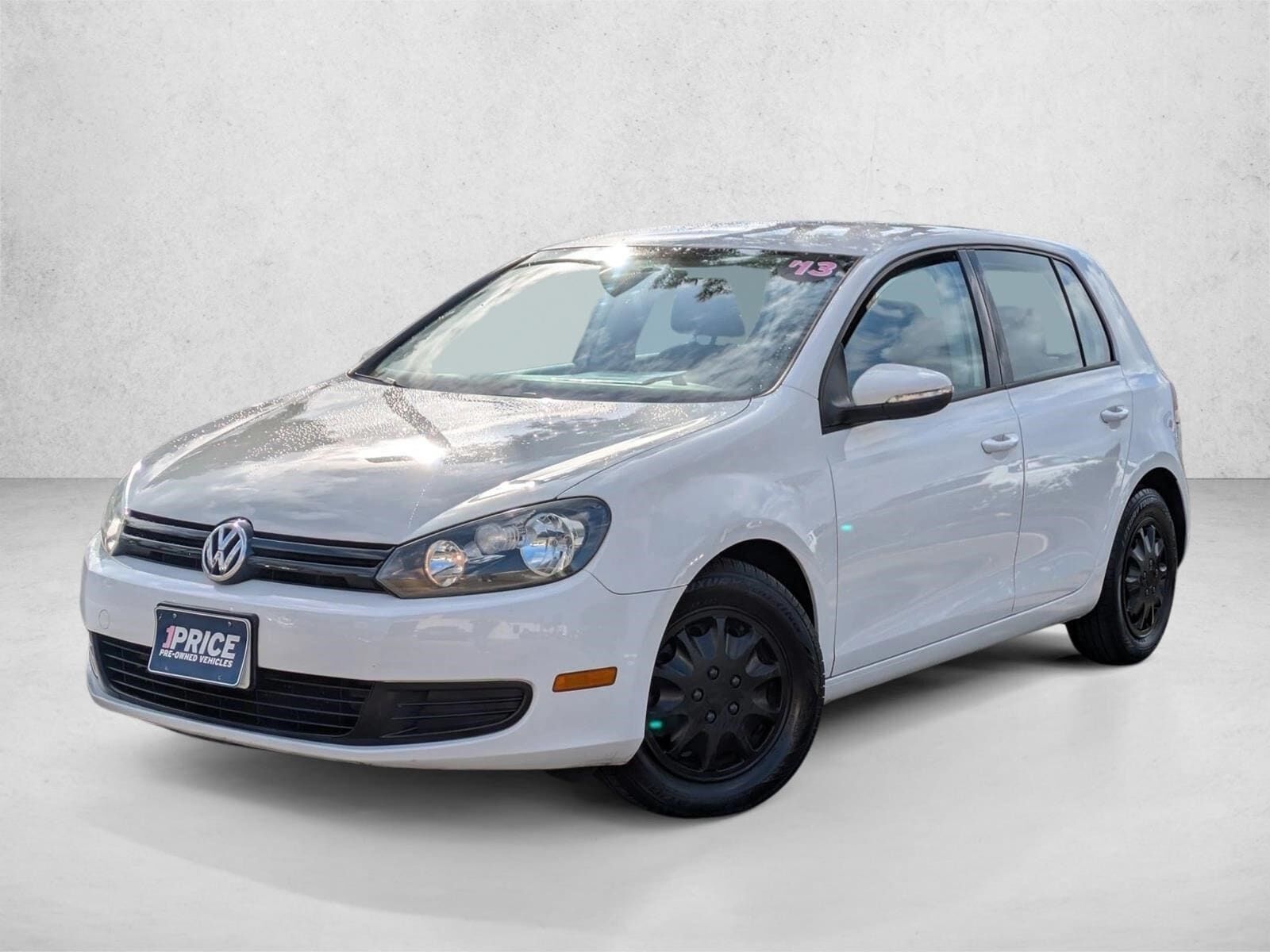 2013 VOLKSWAGEN Golf