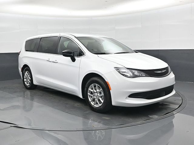 2026 CHRYSLER Voyager
