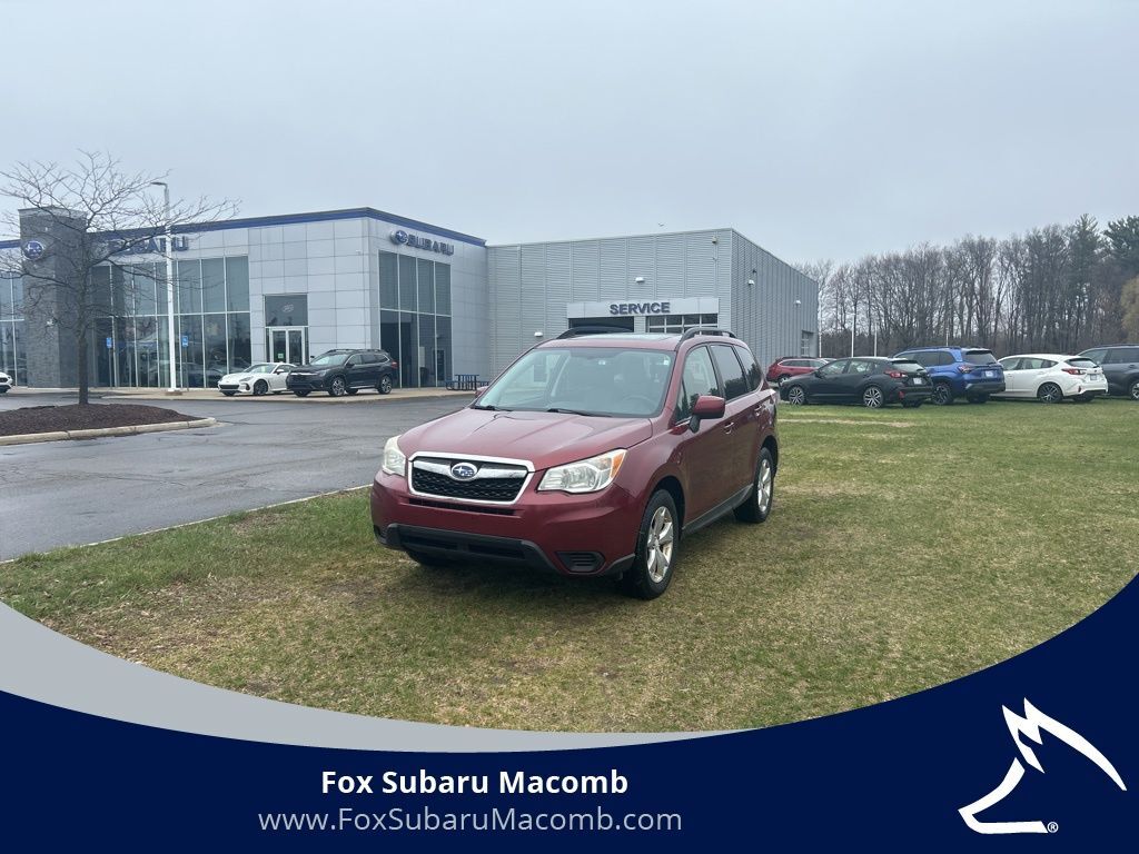 2015 SUBARU Forester