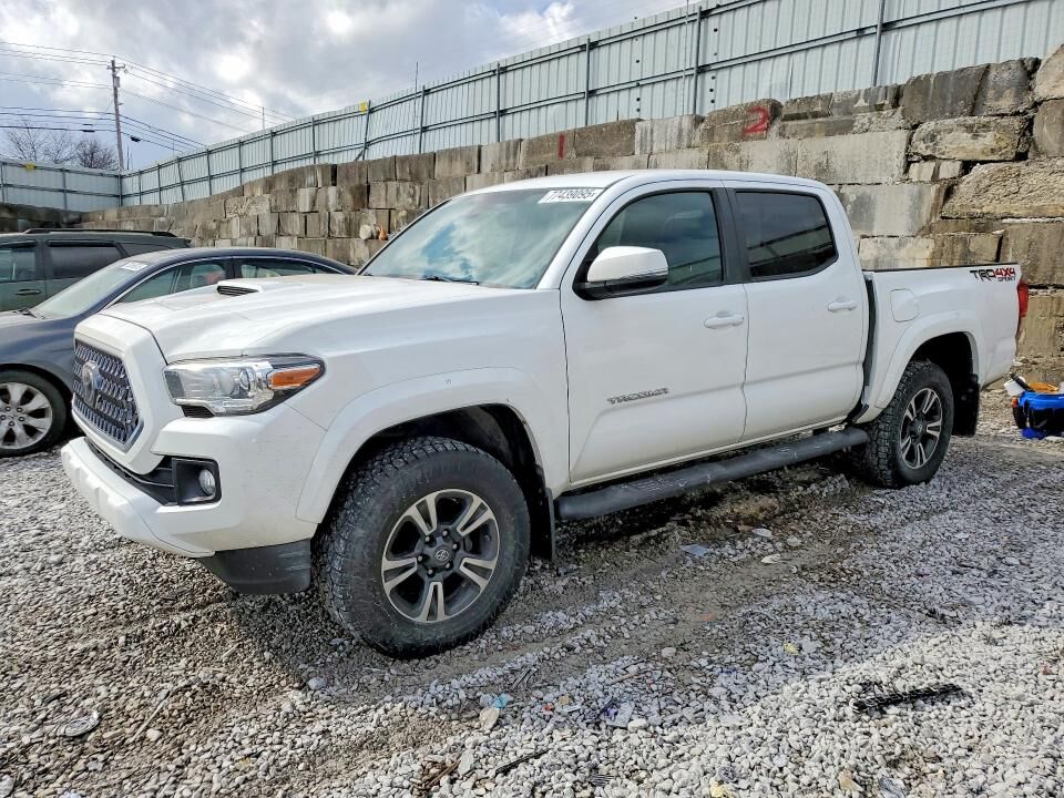 2019 TOYOTA Tacoma