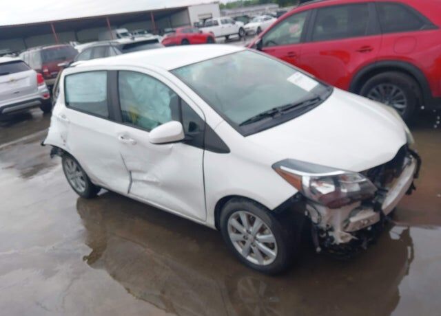 2015 TOYOTA Yaris