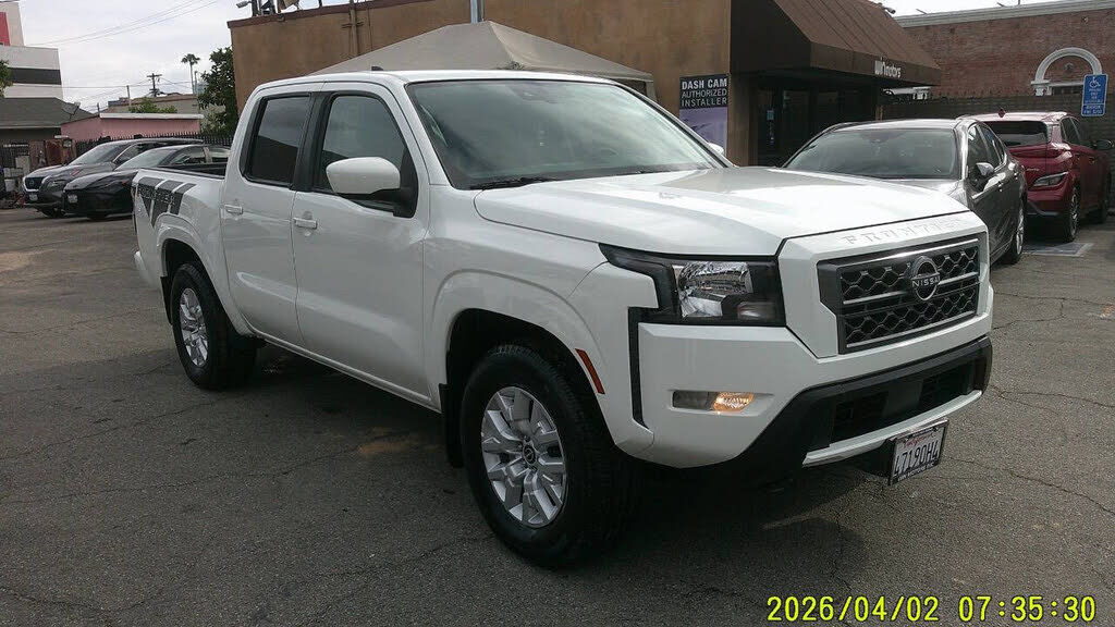 2022 NISSAN Frontier