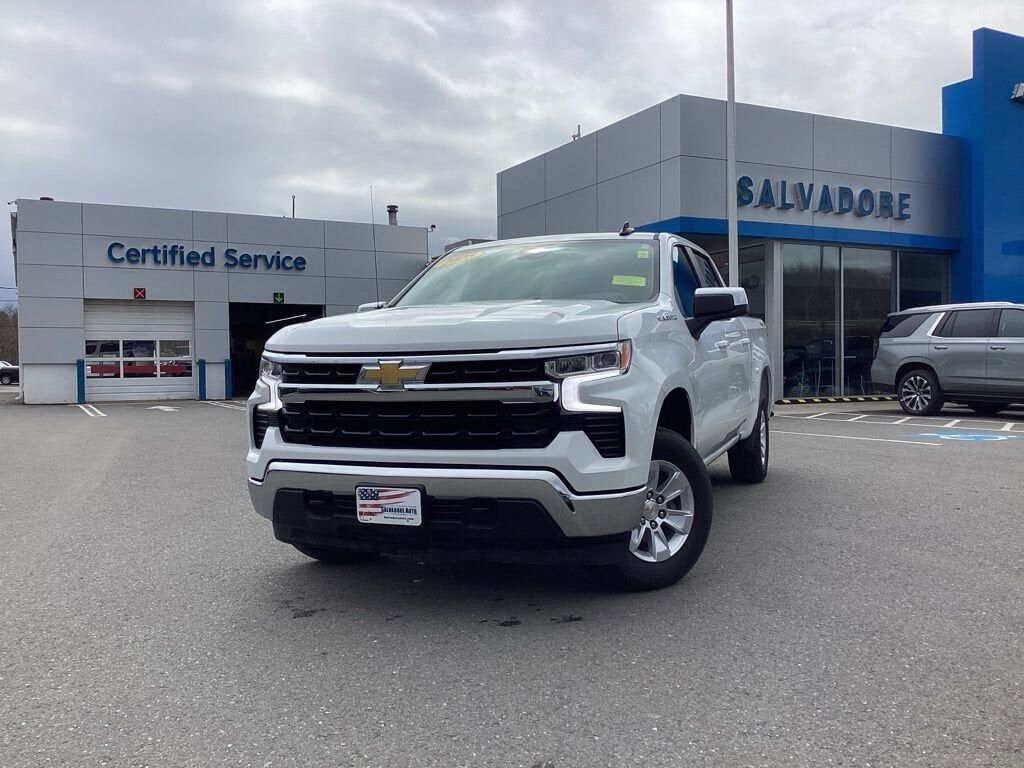 2025 CHEVROLET Silverado