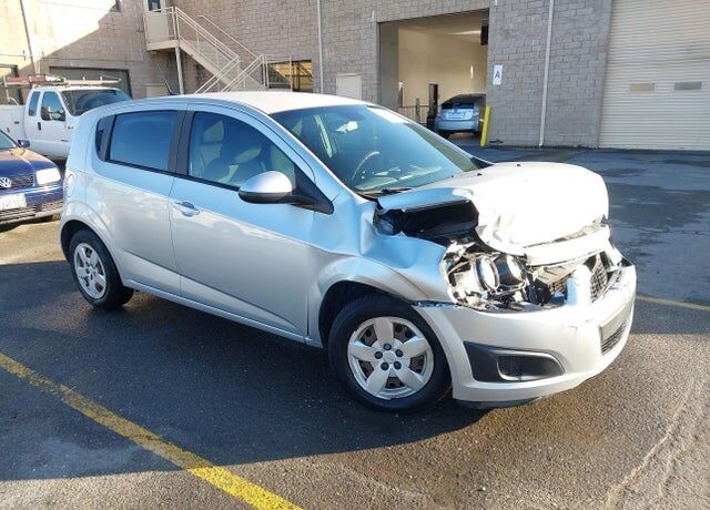 2013 CHEVROLET Sonic