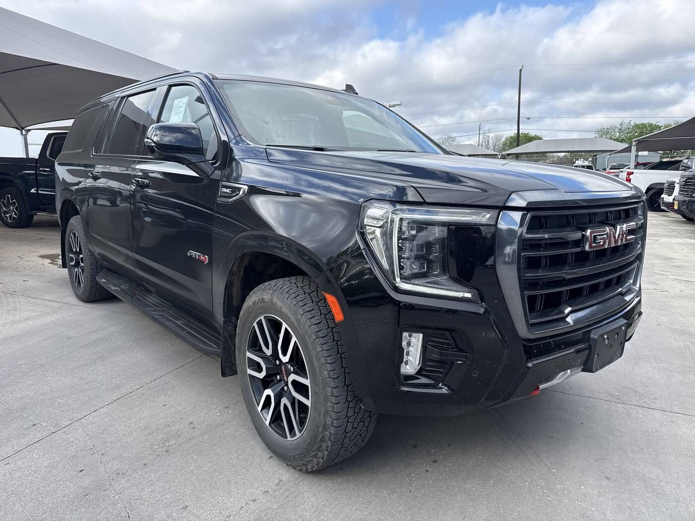 2023 GMC Yukon XL