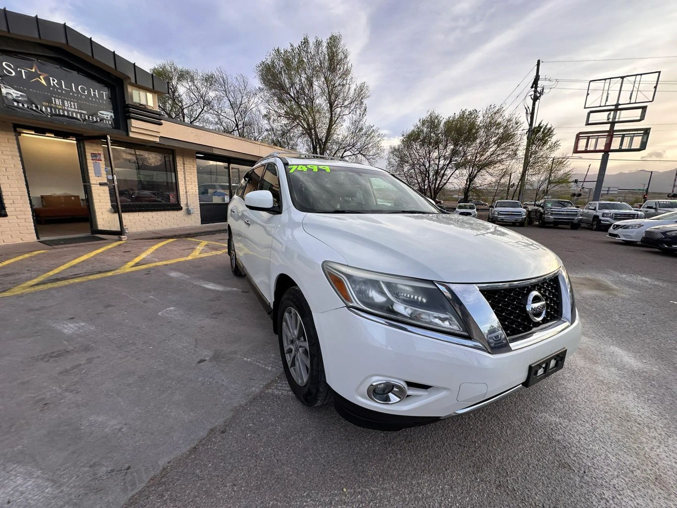 2015 NISSAN Pathfinder