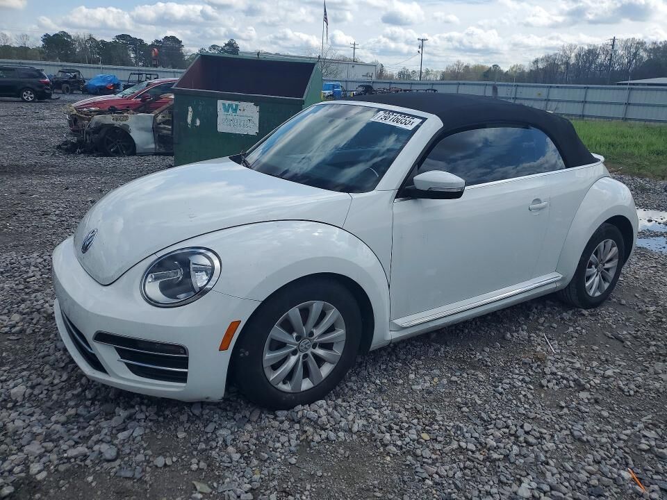 2018 VOLKSWAGEN Beetle
