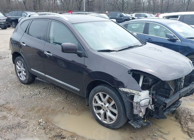 2011 NISSAN Rogue