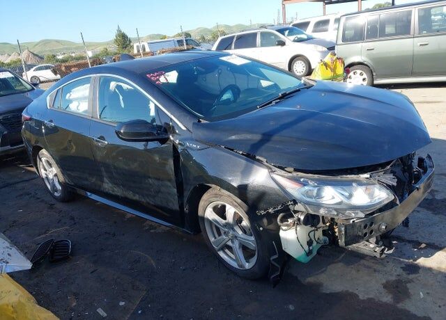 2017 CHEVROLET Volt