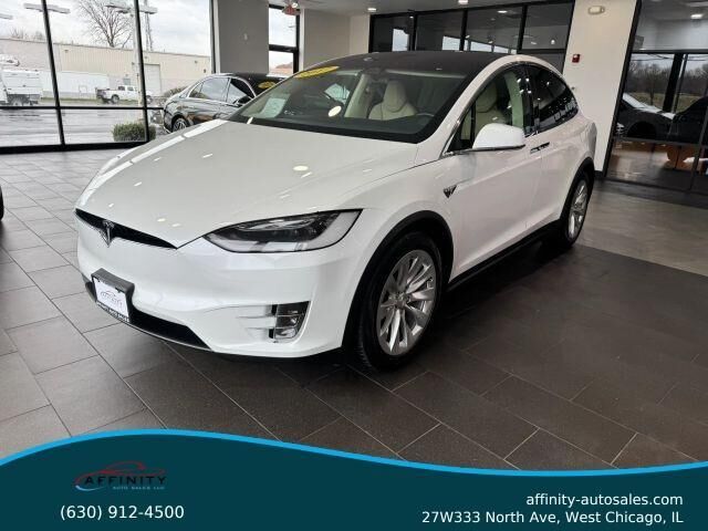 2017 TESLA Model X
