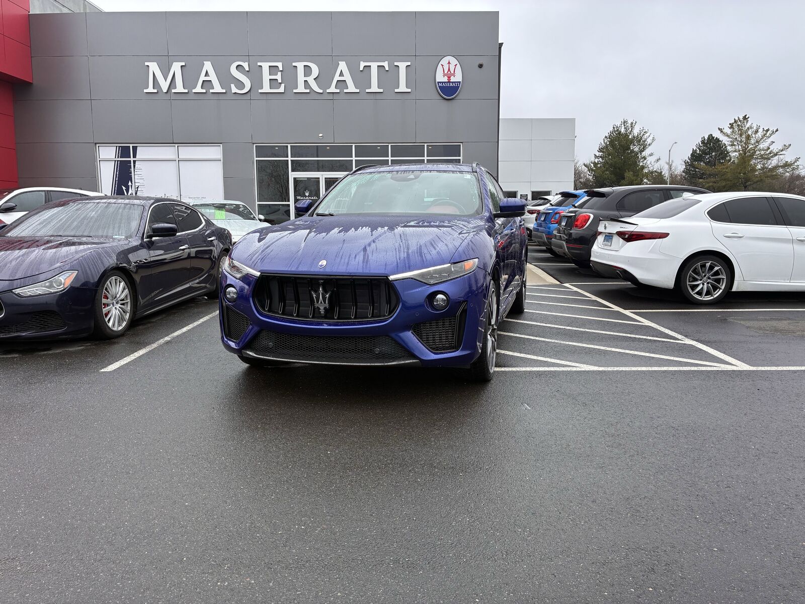 2021 MASERATI Levante