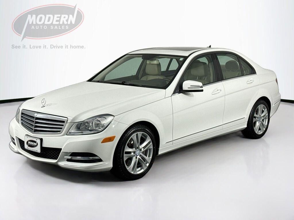 2013 MERCEDES-BENZ C-Class