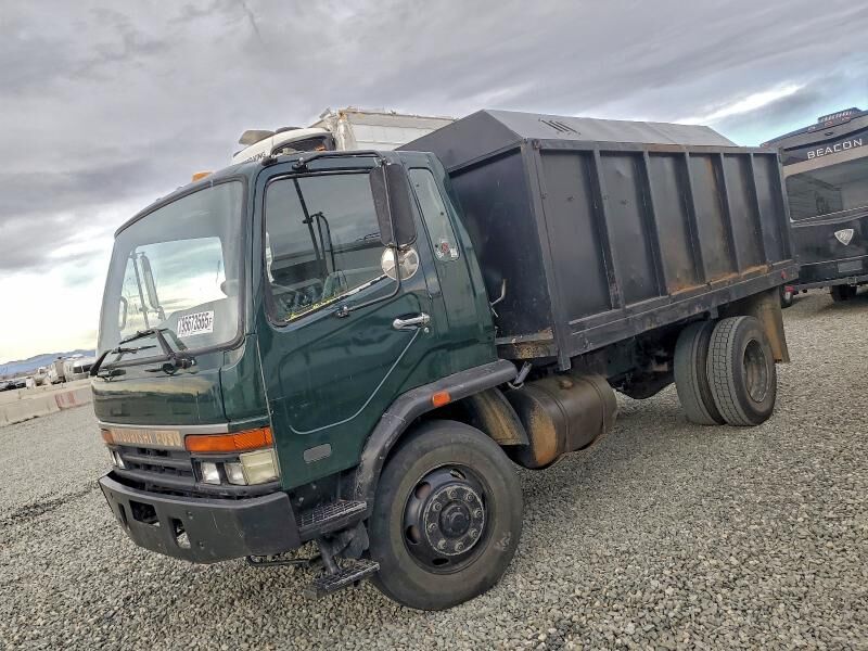 2004 MITSUBISHI FUSO FM617
