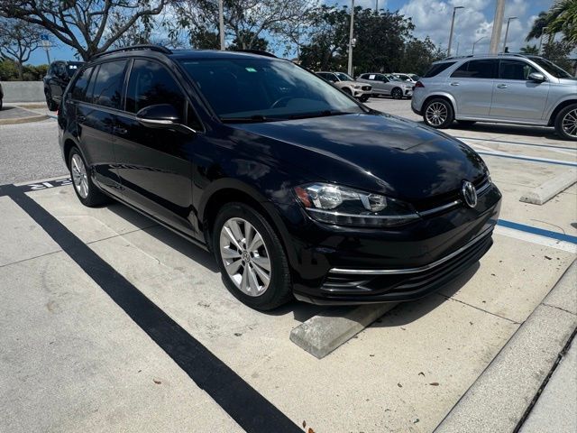 2018 VOLKSWAGEN Golf SportWagen