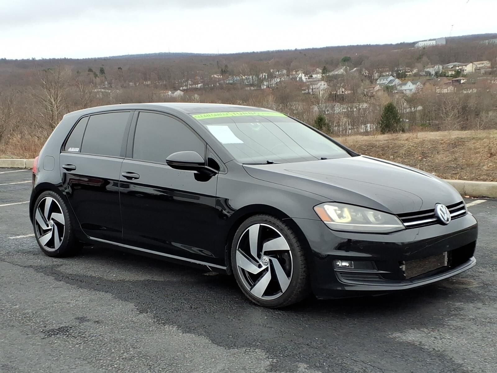 2015 VOLKSWAGEN Golf