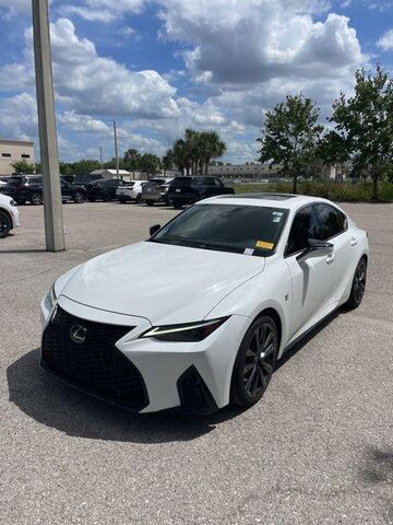 2023 LEXUS IS