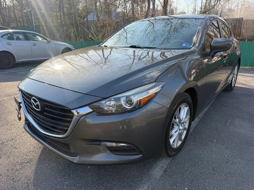 2017 MAZDA Mazda3