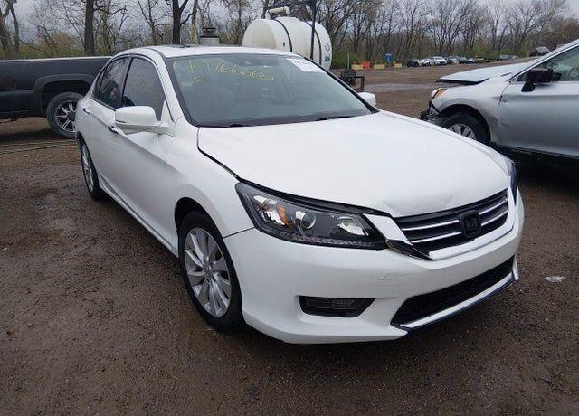 2015 HONDA Accord