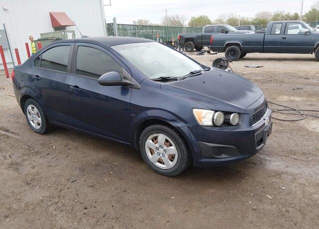 2015 CHEVROLET Sonic