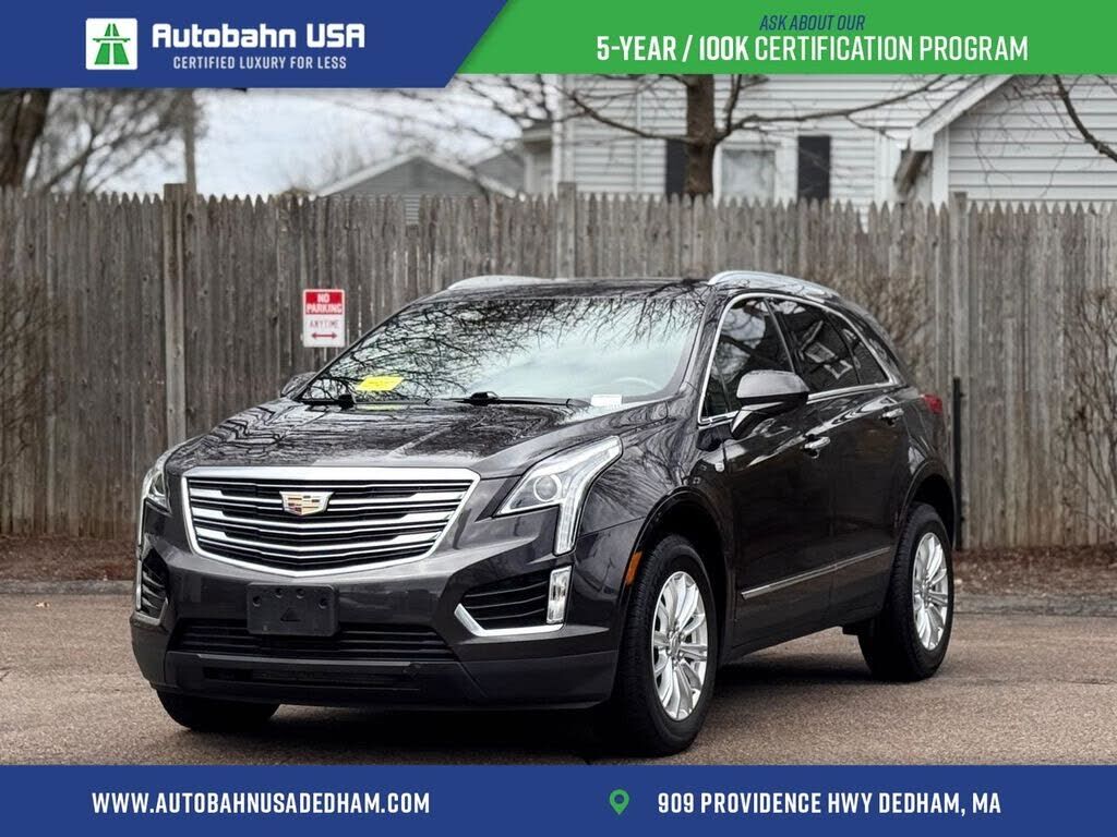 2017 CADILLAC XT5