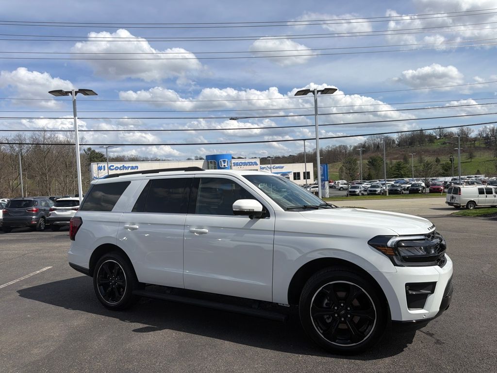 2024 FORD Expedition