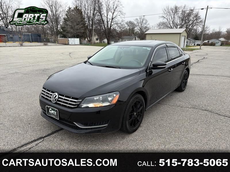 2013 VOLKSWAGEN Passat